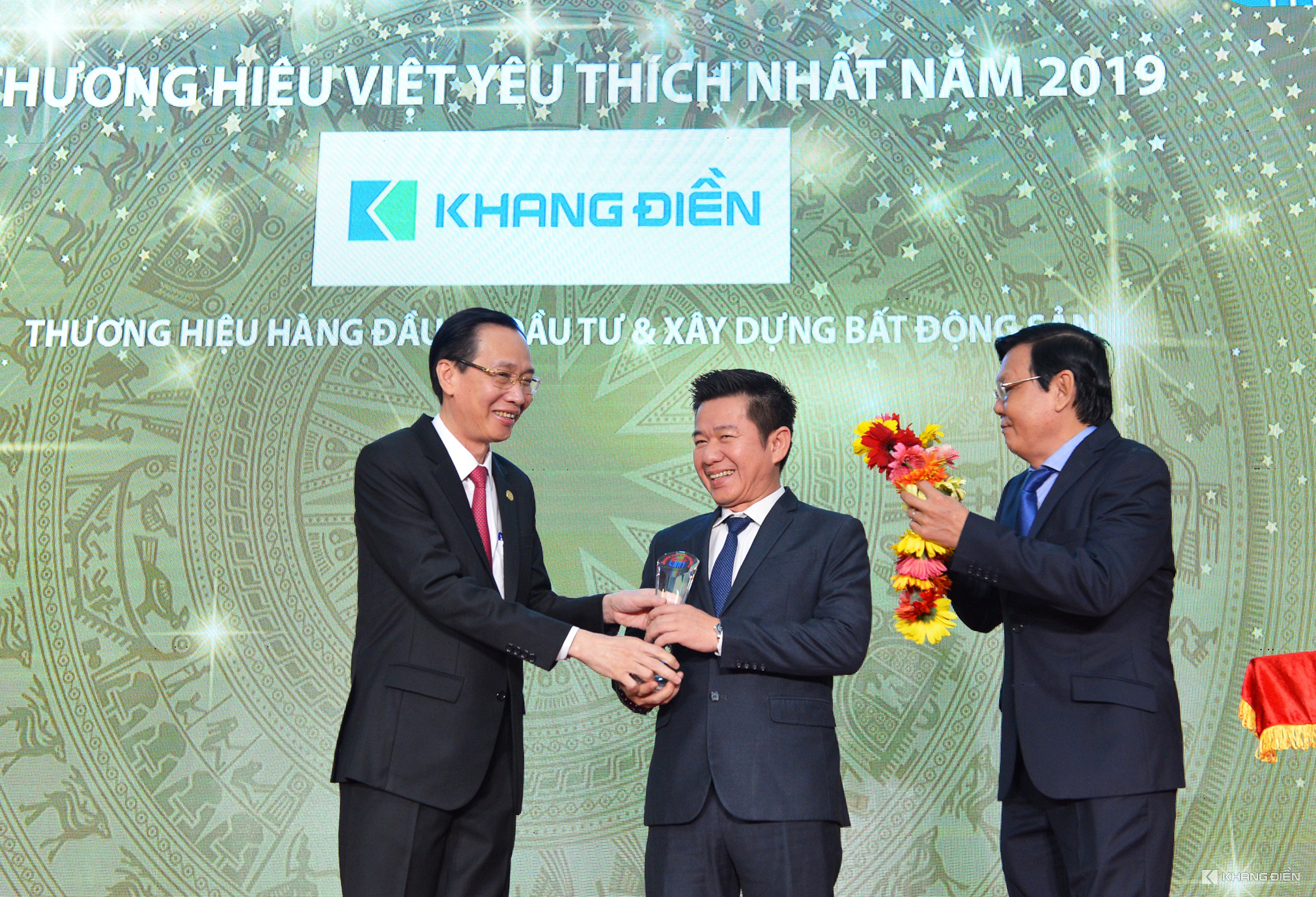 Khang Điền nhận giải Thương hiệu Việt được yêu thích nhất 2019